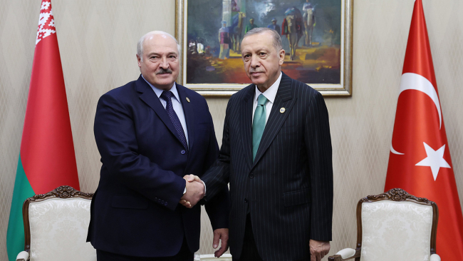 Cumhurbaşkanı Erdoğan'dan Astana'da diplomasi trafiği